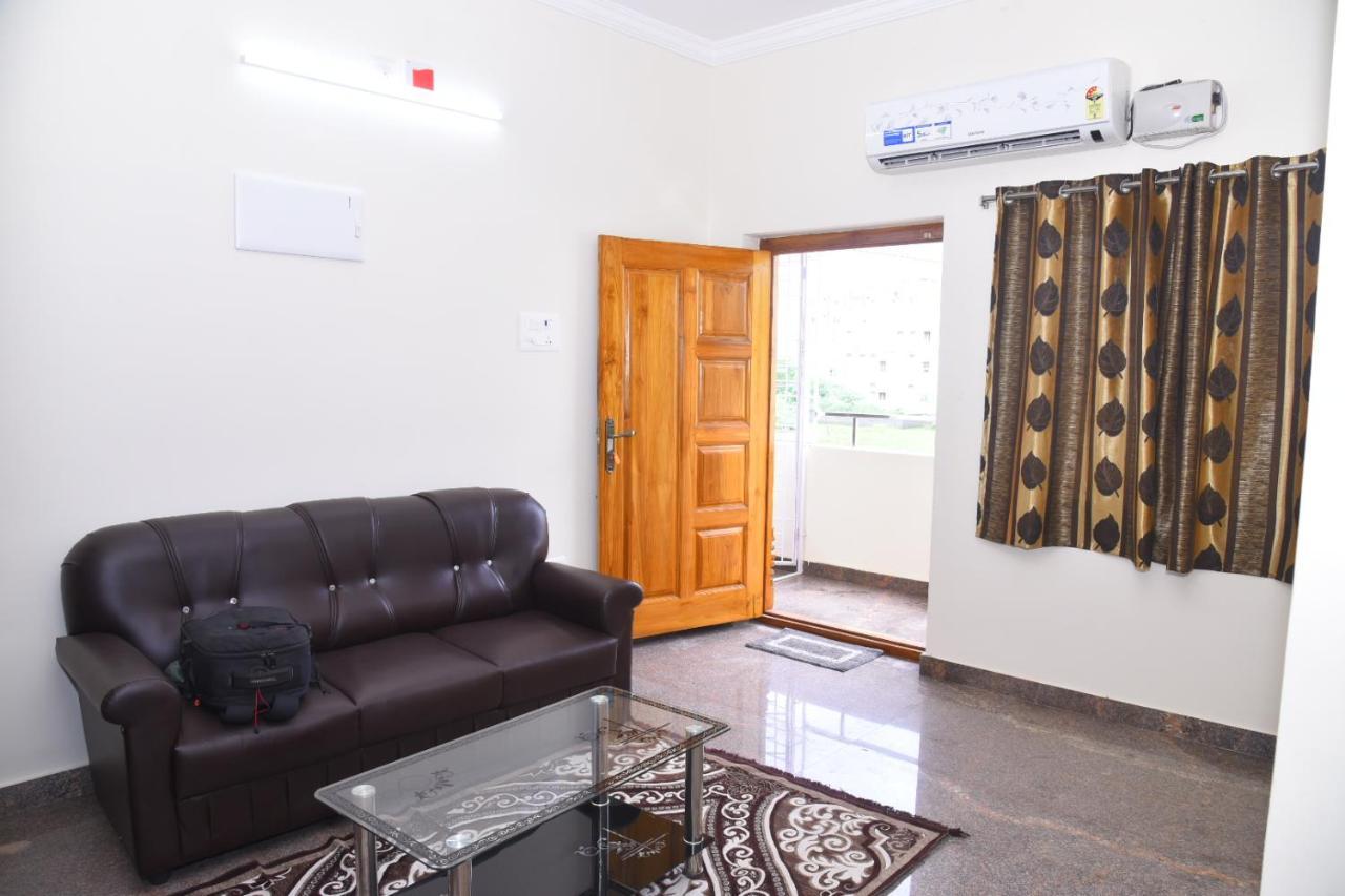 Four Seasons Home Stay Tirupati Exterior foto