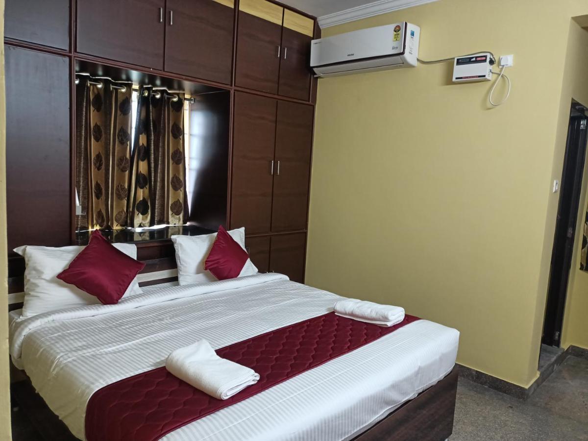 Four Seasons Home Stay Tirupati Exterior foto