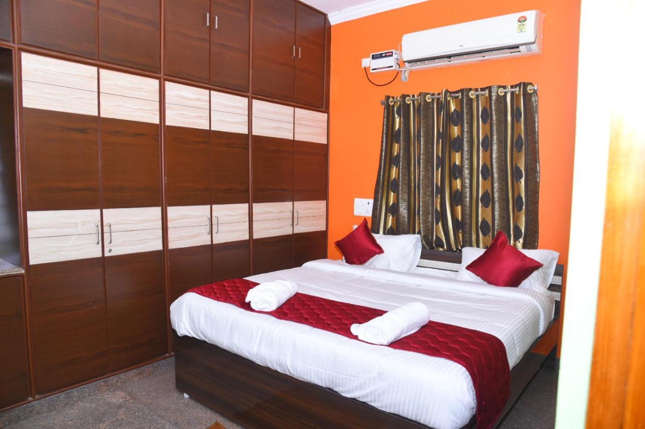 Four Seasons Home Stay Tirupati Exterior foto