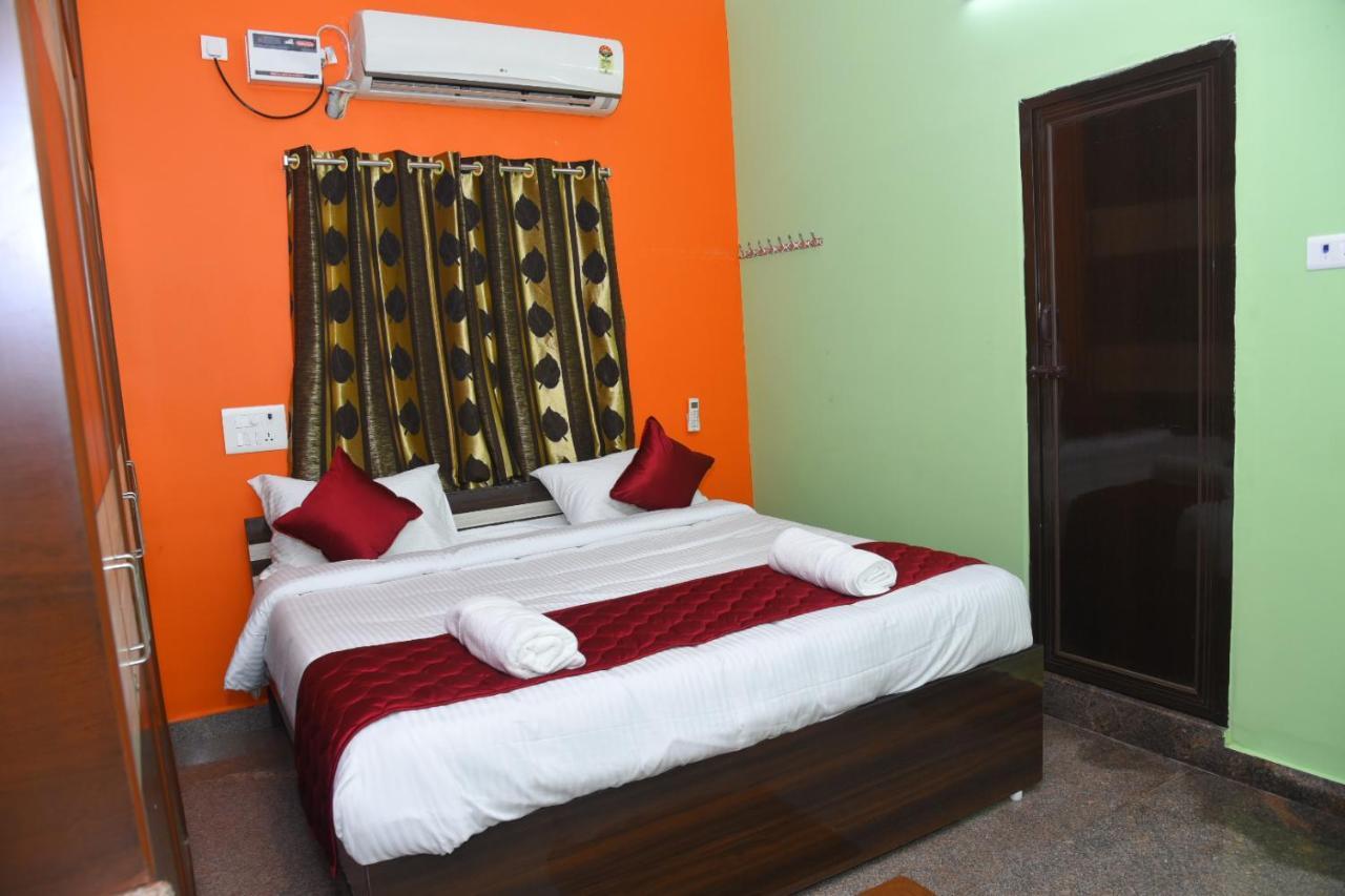Four Seasons Home Stay Tirupati Exterior foto