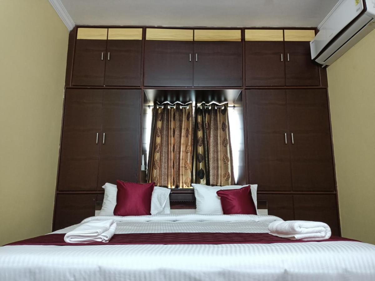 Four Seasons Home Stay Tirupati Exterior foto