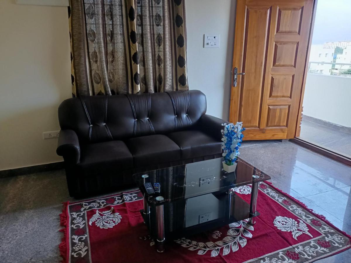 Four Seasons Home Stay Tirupati Exterior foto