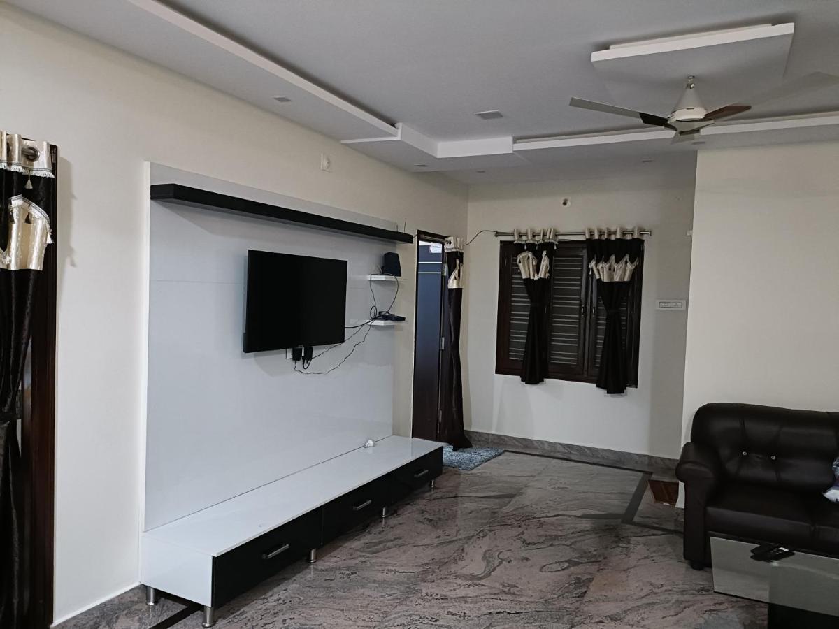 Four Seasons Home Stay Tirupati Exterior foto